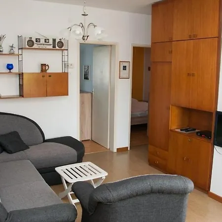 Holiday home Skale
